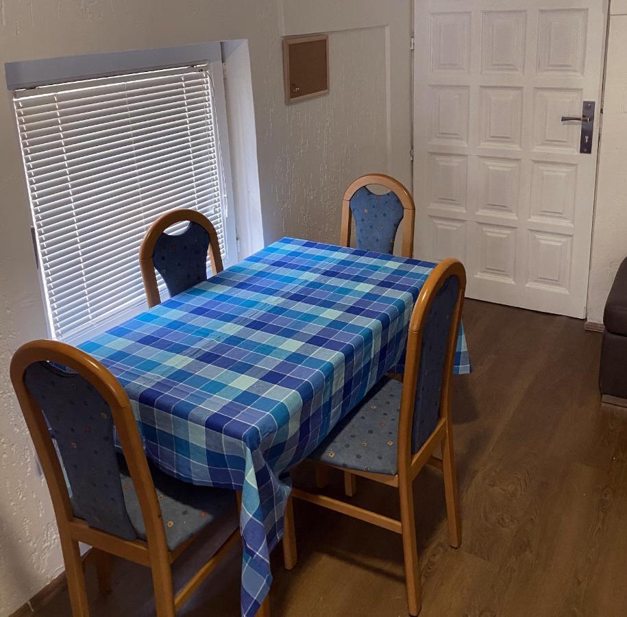 Twin Studio Apartments Zemun Beograd Ngoại thất bức ảnh